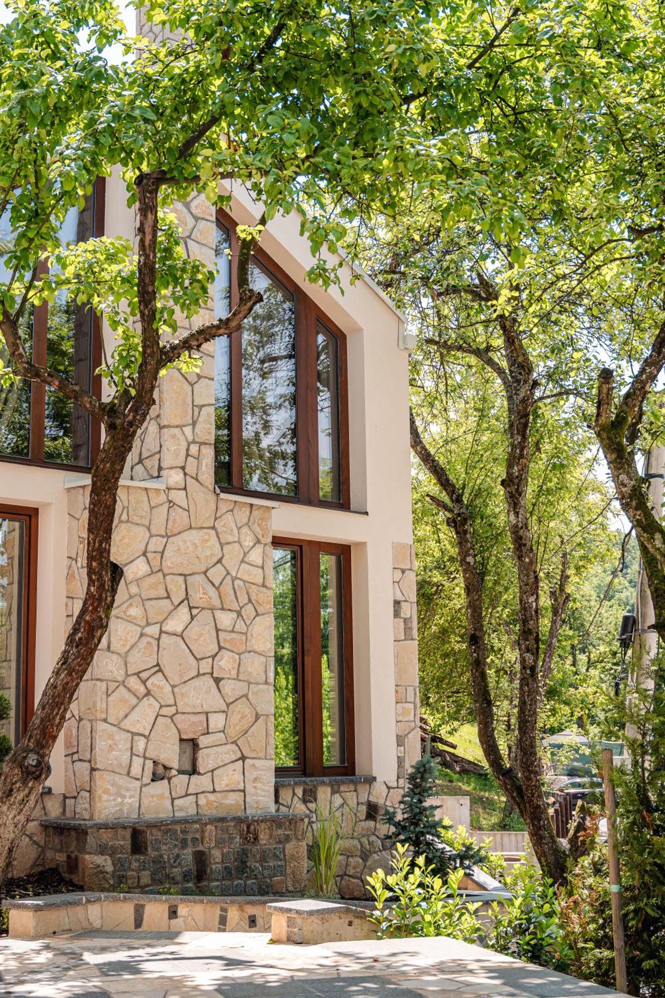Toplik Village Resort Lukavica Eksteriør billede