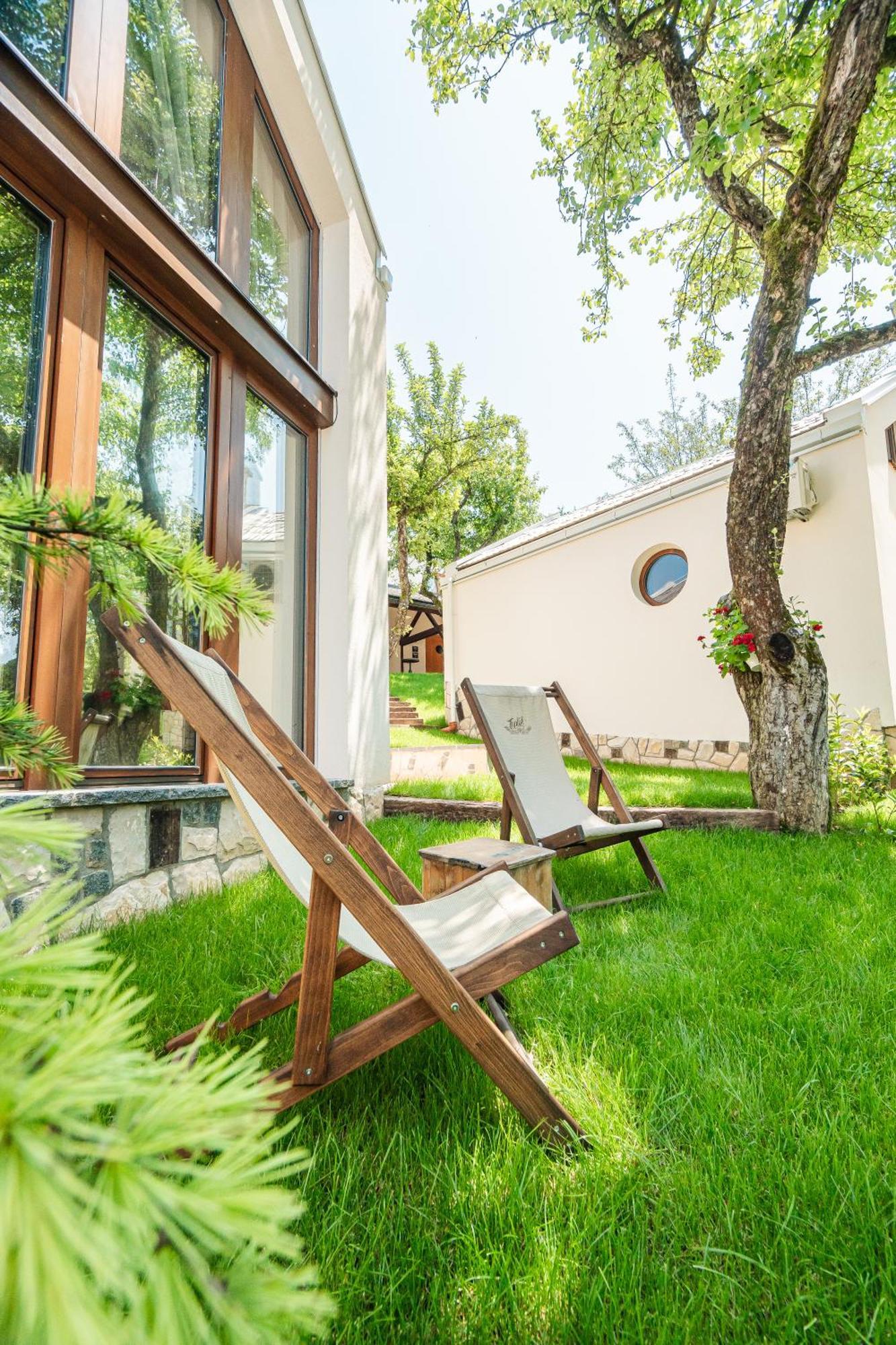 Toplik Village Resort Lukavica Eksteriør billede