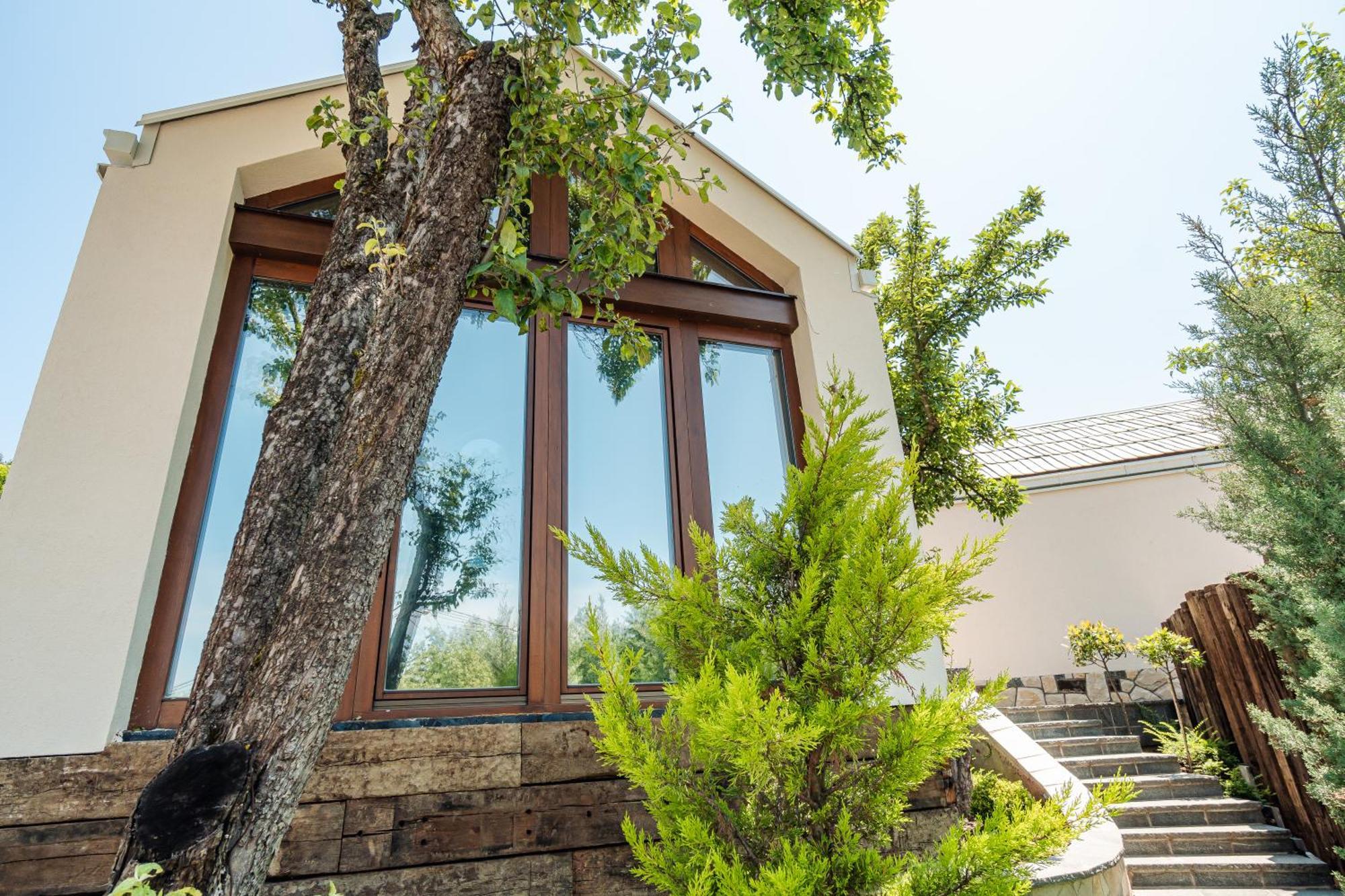 Toplik Village Resort Lukavica Eksteriør billede