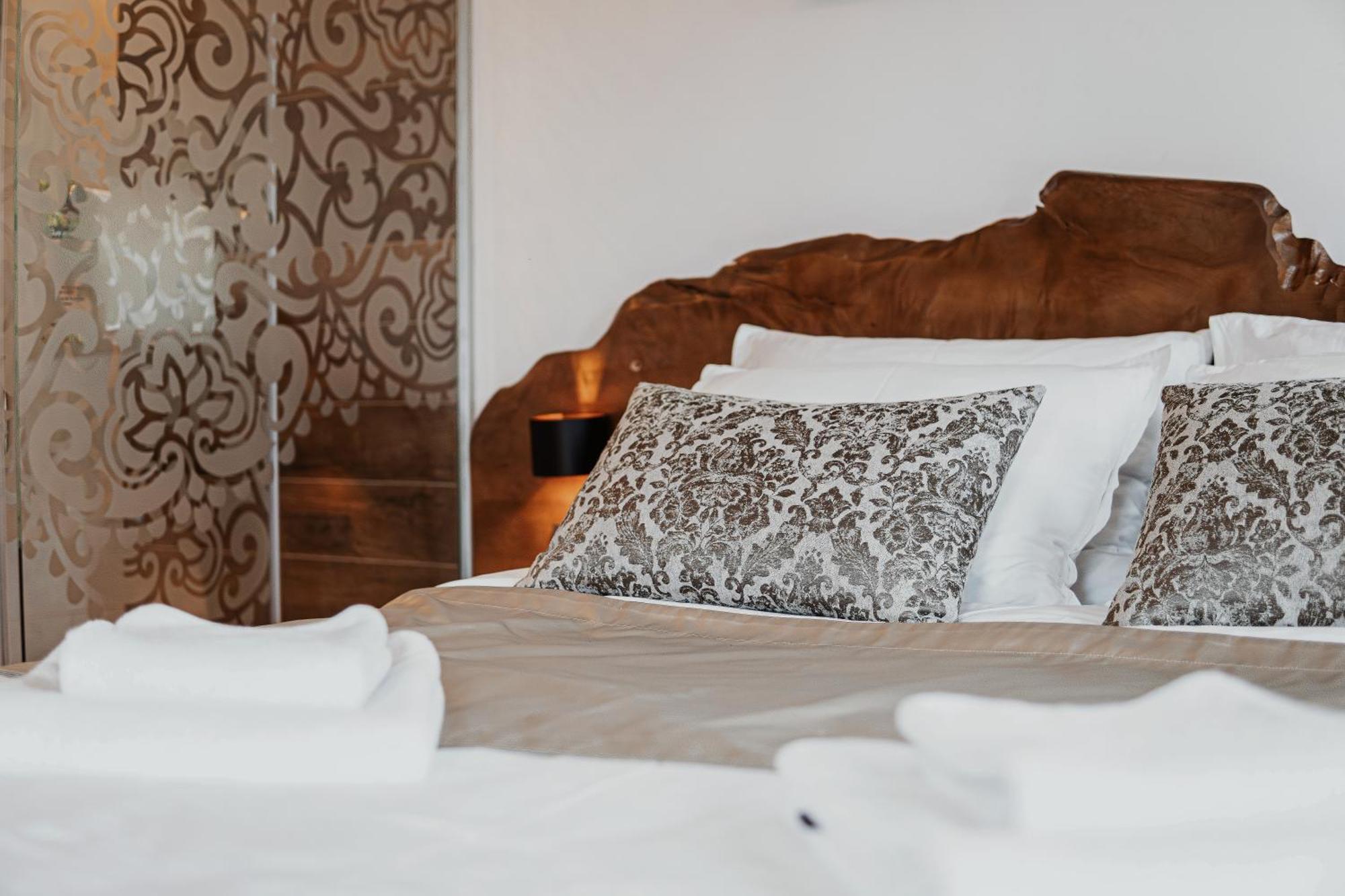 Toplik Village Resort Lukavica Eksteriør billede